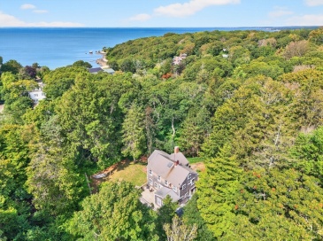 54 Whitman Rd, Falmouth, Massachusetts, 3 Bedrooms Bedrooms, 8 Rooms Rooms,2.5 BathroomsBathrooms,Residential,For Sale,Whitman Rd,73436631