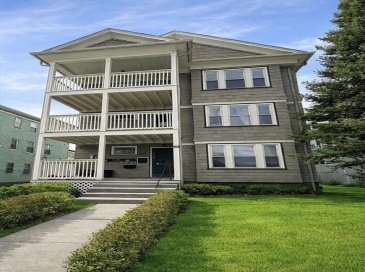 412 Grafton St, Worcester, Massachusetts, 3 Bedrooms Bedrooms, 6 Rooms Rooms,1 BathroomBathrooms,Residential Lease,For Rent,Grafton St,73479725