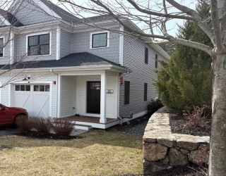 29 Southfield Ln, Sherborn, Massachusetts, 2 Bedrooms Bedrooms, 3 Rooms Rooms,2.5 BathroomsBathrooms,Residential,For Sale,Southfield Ln,73492402