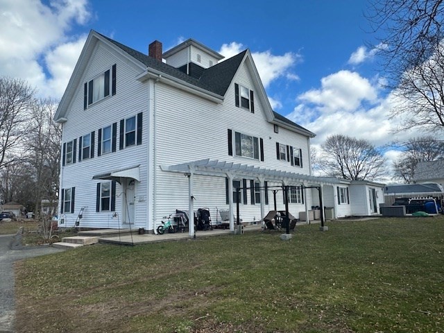 218 Main St, Acushnet, Massachusetts, 10 Bedrooms Bedrooms, 18 Rooms Rooms,4 BathroomsBathrooms,Residential Income,For Sale,Main St,73492414