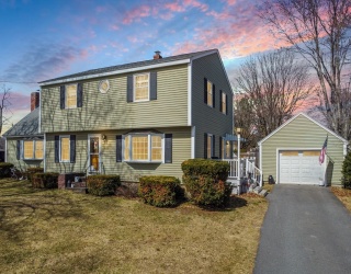 71 North Lowell St, Methuen, Massachusetts, 3 Bedrooms Bedrooms, 7 Rooms Rooms,2 BathroomsBathrooms,Residential,For Sale,North Lowell St,73492480