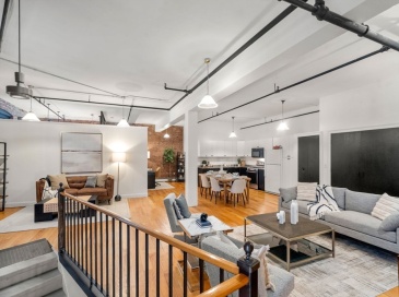 13-19 Stanhope Street, Boston, Massachusetts, 2 Bedrooms Bedrooms, 3 Rooms Rooms,1 BathroomBathrooms,Residential,For Sale,Stanhope Street,73492425
