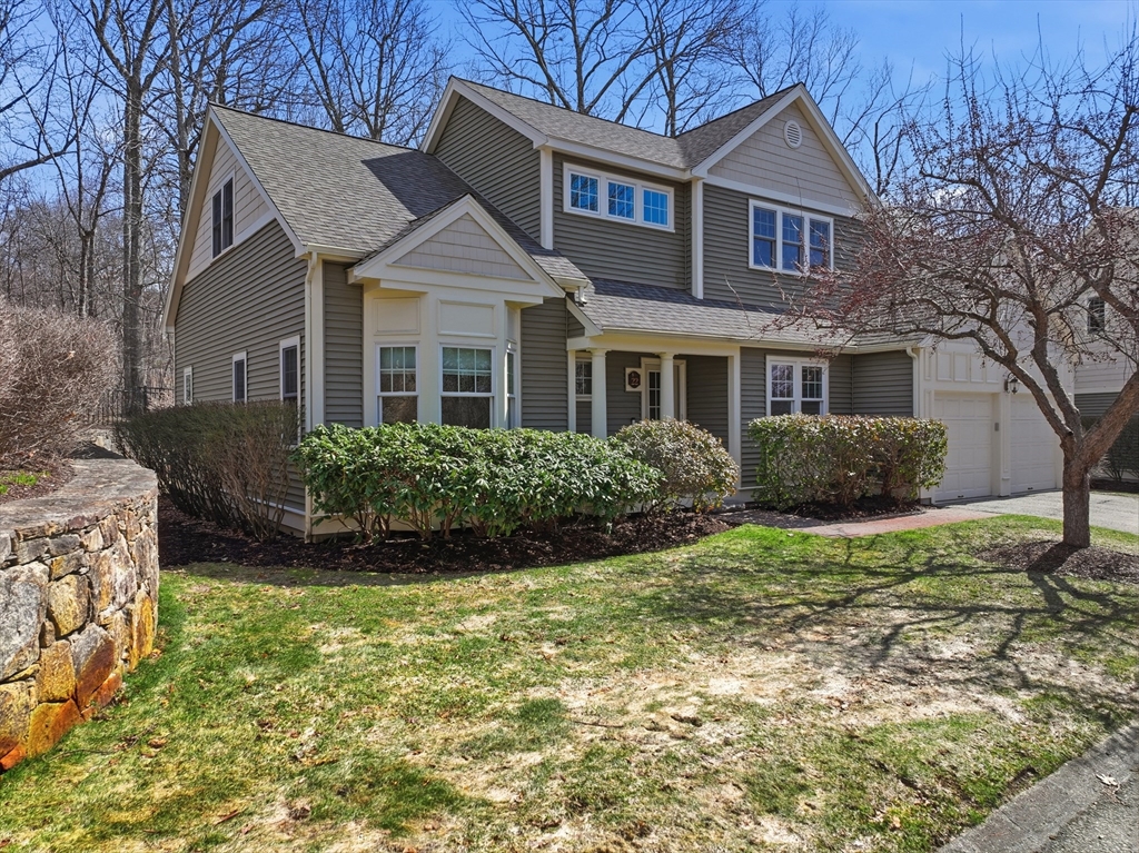 22 Mcneil Circle, Hopkinton, Massachusetts, 2 Bedrooms Bedrooms, 7 Rooms Rooms,3 BathroomsBathrooms,Residential,For Sale,Mcneil Circle,73492523