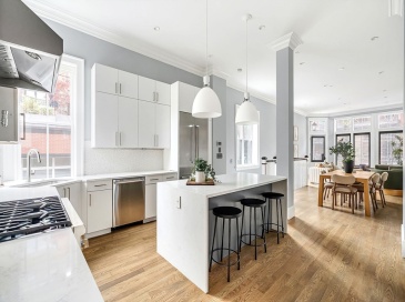 327 Shawmut Ave, Boston, Massachusetts, 3 Bedrooms Bedrooms, 4 Rooms Rooms,3.5 BathroomsBathrooms,Residential,For Sale,Shawmut Ave,73492576
