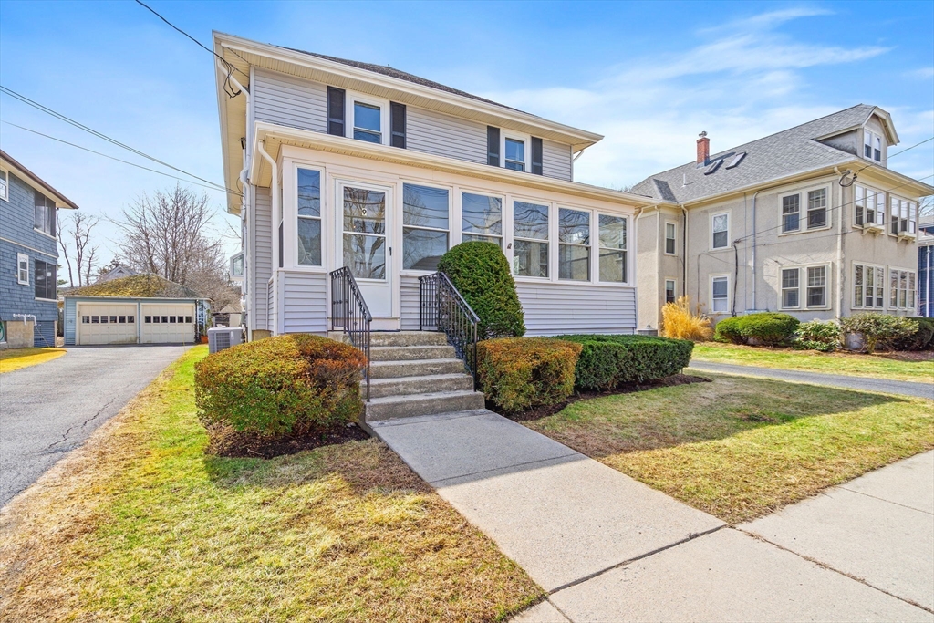 9 Sherman St, Natick, Massachusetts, 4 Bedrooms Bedrooms, 8 Rooms Rooms,2.5 BathroomsBathrooms,Residential,For Sale,Sherman St,73492599