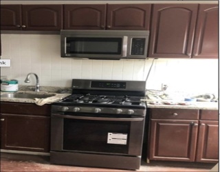 729 Broadway, Chelsea, Massachusetts, 4 Bedrooms Bedrooms, 7 Rooms Rooms,1 BathroomBathrooms,Residential Lease,For Rent,Broadway,73492615