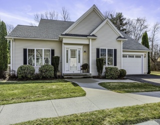 15 Cedar Ridge, Wilbraham, Massachusetts, 3 Bedrooms Bedrooms, 7 Rooms Rooms,2 BathroomsBathrooms,Residential,For Sale,Cedar Ridge,73492602