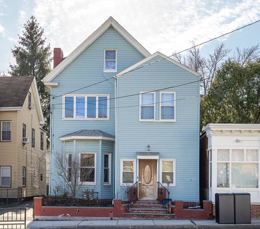 34 Summer St, Somerville, Massachusetts, 8 Bedrooms Bedrooms, 16 Rooms Rooms,3 BathroomsBathrooms,Residential Income,For Sale,Summer St,73492731