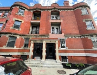 50 Englewood Ave, Boston, Massachusetts, 2 Bedrooms Bedrooms, 3 Rooms Rooms,1 BathroomBathrooms,Residential Lease,For Rent,Englewood Ave,73492705