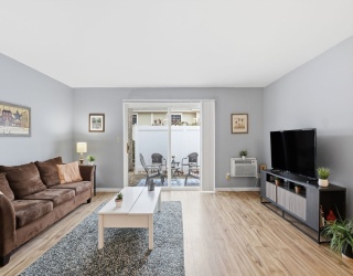 10 Nancy Rd, Easton, Massachusetts, 2 Bedrooms Bedrooms, 5 Rooms Rooms,1.5 BathroomsBathrooms,Residential,For Sale,Nancy Rd,73492755