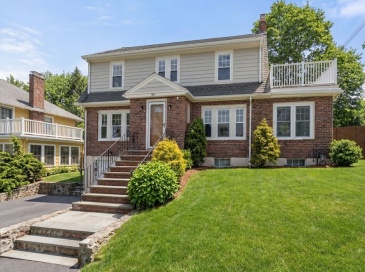 50 Poplar Street, Belmont, Massachusetts, 3 Bedrooms Bedrooms, 9 Rooms Rooms,2.5 BathroomsBathrooms,Residential,For Sale,Poplar Street,73480499 50 Poplar Street, Belmont, Massachusetts, 3 Bedrooms Bedrooms, 9 Rooms Rooms,2.5 BathroomsBathrooms,Residential,For Sale,Poplar Street,73480499