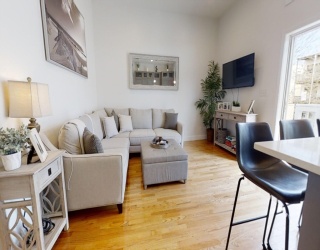 126 Princeton St., Boston, Massachusetts, 1 Bedroom Bedrooms, 4 Rooms Rooms,1 BathroomBathrooms,Residential Lease,For Rent,Princeton St.,73492801