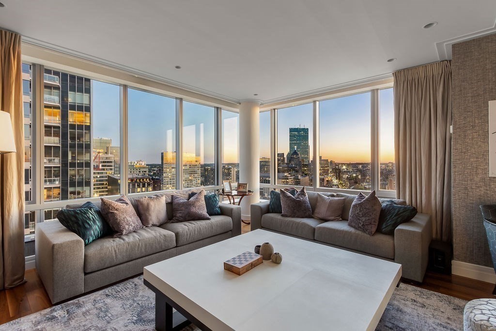 1 Avery, Boston, Massachusetts, 3 Bedrooms Bedrooms, 6 Rooms Rooms,3.5 BathroomsBathrooms,Residential,For Sale,Avery,73492819