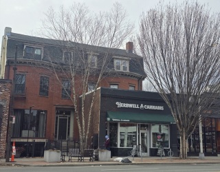 1686 Massachusetts Ave, Cambridge, Massachusetts, 2 Rooms Rooms,1 BathroomBathrooms,Residential Lease,For Rent,Massachusetts Ave,73492790