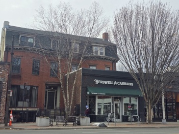 1686 Massachusetts Ave, Cambridge, Massachusetts, 2 Rooms Rooms,1 BathroomBathrooms,Residential Lease,For Rent,Massachusetts Ave,73492790