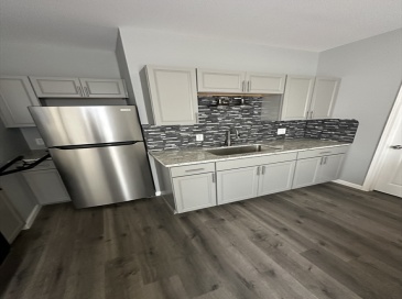 371 Dickinson St, Springfield, Massachusetts, 3 Bedrooms Bedrooms, 6 Rooms Rooms,2 BathroomsBathrooms,Residential Lease,For Rent,Dickinson St,73492841