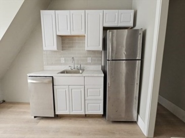 15 Proctor St, Haverhill, Massachusetts, 3 Bedrooms Bedrooms, 5 Rooms Rooms,1 BathroomBathrooms,Residential Lease,For Rent,Proctor St,73462018 15 Proctor St, Haverhill, Massachusetts, 3 Bedrooms Bedrooms, 5 Rooms Rooms,1 BathroomBathrooms,Residential Lease,For Rent,Proctor St,73462018