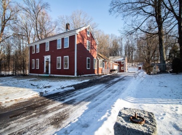 78 Federal St., Belchertown, Massachusetts, 3 Bedrooms Bedrooms, 7 Rooms Rooms,2 BathroomsBathrooms,Residential,For Sale,Federal St.,73466611