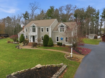 7 Farmside Dr, Pembroke, Massachusetts, 4 Bedrooms Bedrooms, 9 Rooms Rooms,2.5 BathroomsBathrooms,Residential,For Sale,Farmside Dr,73458170