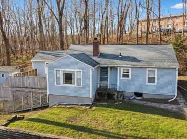 6 Roald St, Worcester, Massachusetts, 3 Bedrooms Bedrooms, 6 Rooms Rooms,2 BathroomsBathrooms,Residential,For Sale,Roald St,73469919 6 Roald St, Worcester, Massachusetts, 3 Bedrooms Bedrooms, 6 Rooms Rooms,2 BathroomsBathrooms,Residential,For Sale,Roald St,73469919
