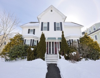 18-20 Jefferson St, Attleboro, Massachusetts, 6 Bedrooms Bedrooms, 12 Rooms Rooms,2 BathroomsBathrooms,Residential Income,For Sale,Jefferson St,73476210