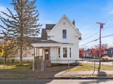 68 Union St, North Andover, Massachusetts, 5 Bedrooms Bedrooms, 9 Rooms Rooms,1 BathroomBathrooms,Residential,For Sale,Union St,73456913 68 Union St, North Andover, Massachusetts, 5 Bedrooms Bedrooms, 9 Rooms Rooms,1 BathroomBathrooms,Residential,For Sale,Union St,73456913