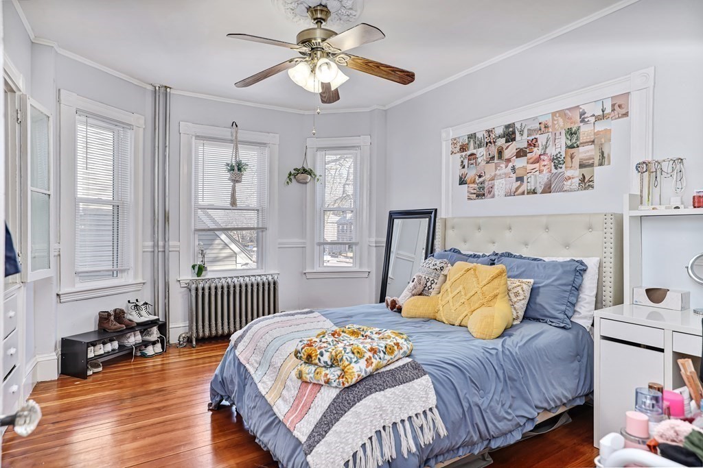 753 Boylston, Brookline, Massachusetts, 4 Bedrooms Bedrooms, 8 Rooms Rooms,1 BathroomBathrooms,Residential Lease,For Rent,Boylston,73492987