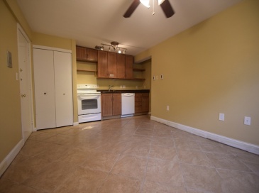 1 Colonial Village Dr, Arlington, Massachusetts, 1 Bedroom Bedrooms, 2 Rooms Rooms,1 BathroomBathrooms,Residential Lease,For Rent,Colonial Village Dr,73492921