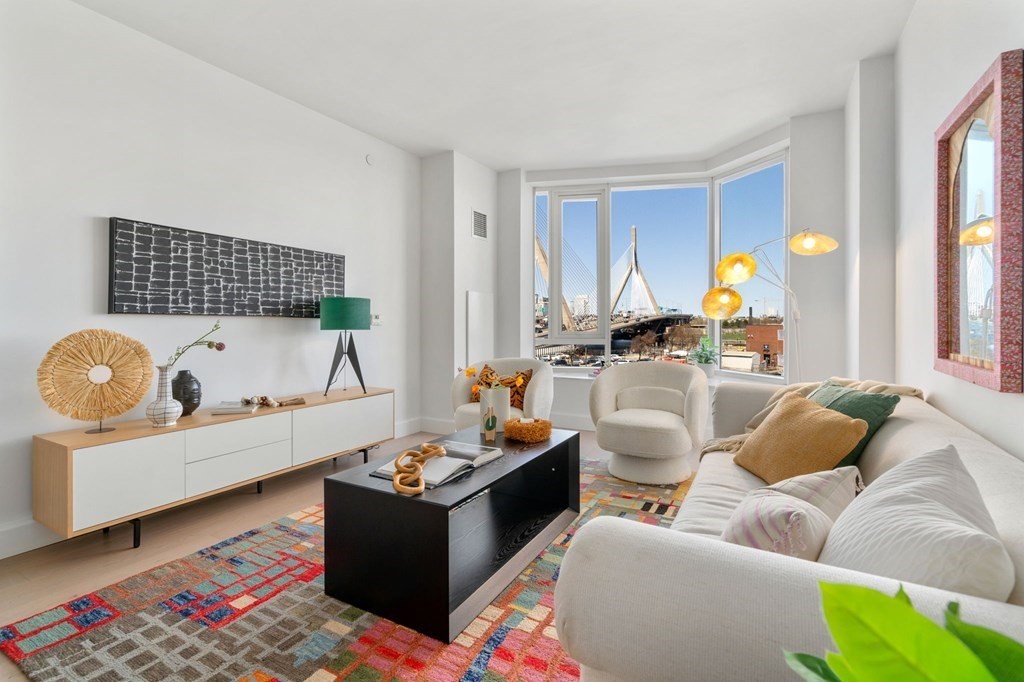 100 Lovejoy Wharf, Boston, Massachusetts, 1 Bedroom Bedrooms, 3 Rooms Rooms,1 BathroomBathrooms,Residential,For Sale,Lovejoy Wharf,73492928