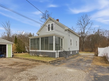 2120 Providence Rd, Northbridge, Massachusetts, 3 Bedrooms Bedrooms, 6 Rooms Rooms,1 BathroomBathrooms,Residential,For Sale,Providence Rd,73492984 2120 Providence Rd, Northbridge, Massachusetts, 3 Bedrooms Bedrooms, 6 Rooms Rooms,1 BathroomBathrooms,Residential,For Sale,Providence Rd,73492984