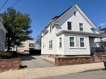 26 Kirtland St, Lynn, Massachusetts, 3 Bedrooms Bedrooms, 6 Rooms Rooms,2 BathroomsBathrooms,Residential,For Sale,Kirtland St,73493159