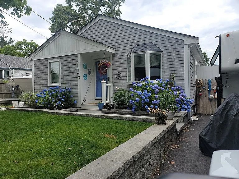 13 Monack Rd., Wareham, Massachusetts, 2 Bedrooms Bedrooms, 4 Rooms Rooms,1 BathroomBathrooms,Residential,For Sale,Monack Rd.,73493180