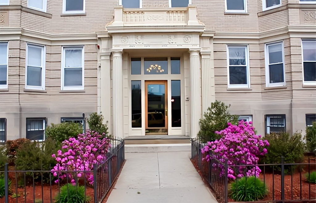 85 Park Drive, Boston, Massachusetts, 2 Rooms Rooms,1 BathroomBathrooms,Residential Lease,For Rent,Park Drive,73493224