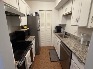 150 Lewis Street, Lynn, Massachusetts, 1 Bedroom Bedrooms, 3 Rooms Rooms,1 BathroomBathrooms,Residential Lease,For Rent,Lewis Street,73485046