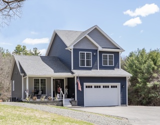 75 Kendall Street, Granby, Massachusetts, 3 Bedrooms Bedrooms, 9 Rooms Rooms,2.5 BathroomsBathrooms,Residential,For Sale,Kendall Street,73493244