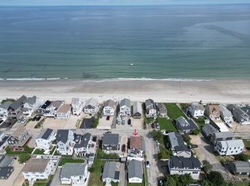 36 Ocean Rd N, Duxbury, Massachusetts, 3 Bedrooms Bedrooms, 6 Rooms Rooms,1 BathroomBathrooms,Residential,For Sale,Ocean Rd N,73493324
