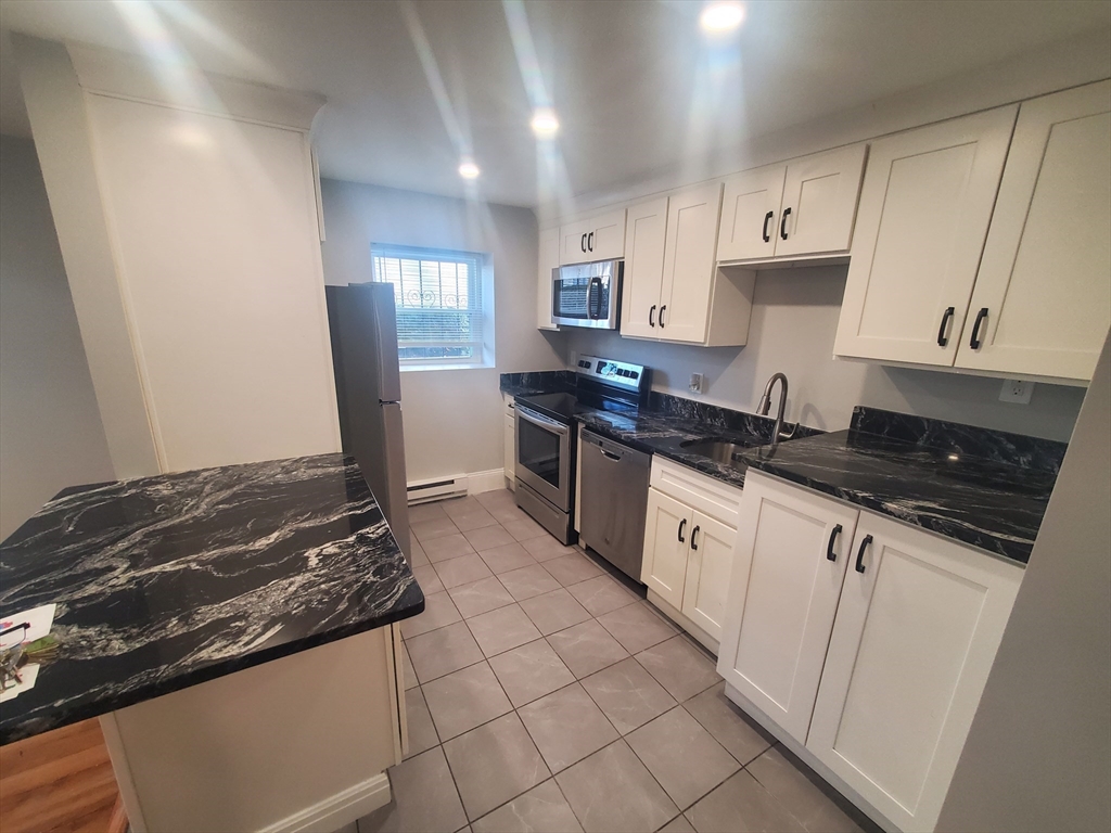 24 Colgate Road, Boston, Massachusetts, 1 Bedroom Bedrooms, 3 Rooms Rooms,1 BathroomBathrooms,Residential Lease,For Rent,Colgate Road,73493323