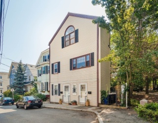 34 Thorndike, Somerville, Massachusetts, 1 Bedroom Bedrooms, 4 Rooms Rooms,1 BathroomBathrooms,Residential Lease,For Rent,Thorndike,73493293