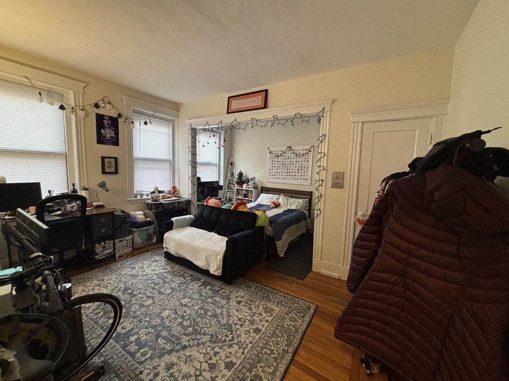 137 Peterborough St., Boston, Massachusetts, 2 Rooms Rooms,1 BathroomBathrooms,Residential Lease,For Rent,Peterborough St.,73476374