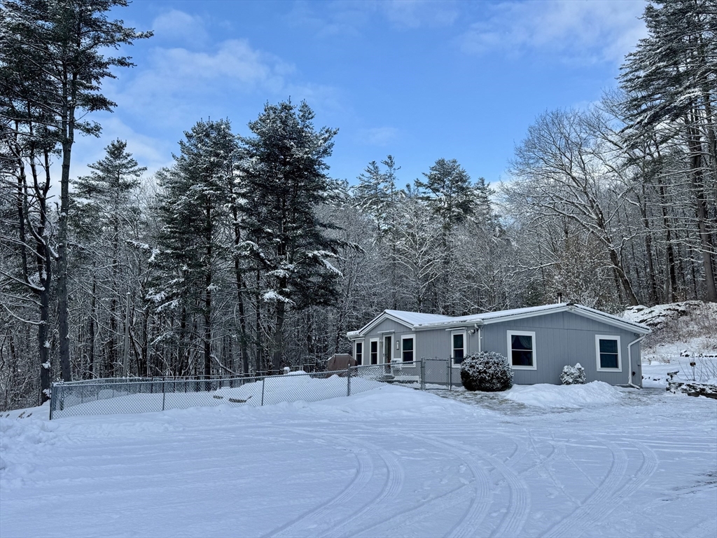 1451 Route 2, Charlemont, Massachusetts, 3 Bedrooms Bedrooms, 6 Rooms Rooms,2 BathroomsBathrooms,Residential,For Sale,Route 2,73470806