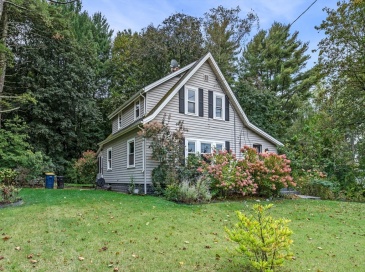 668 S Main St, Sharon, Massachusetts, 3 Bedrooms Bedrooms, 7 Rooms Rooms,1 BathroomBathrooms,Residential,For Sale,S Main St,73444374