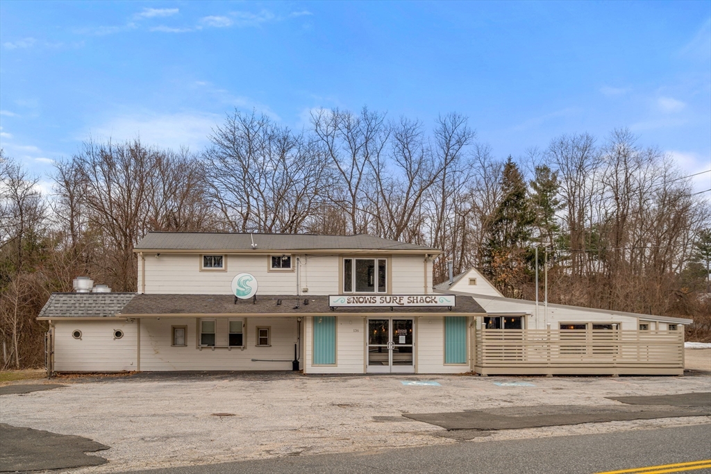 136 Pleasant Street, Ware, Massachusetts, ,Commercial Sale,For Sale,Pleasant Street,73493384