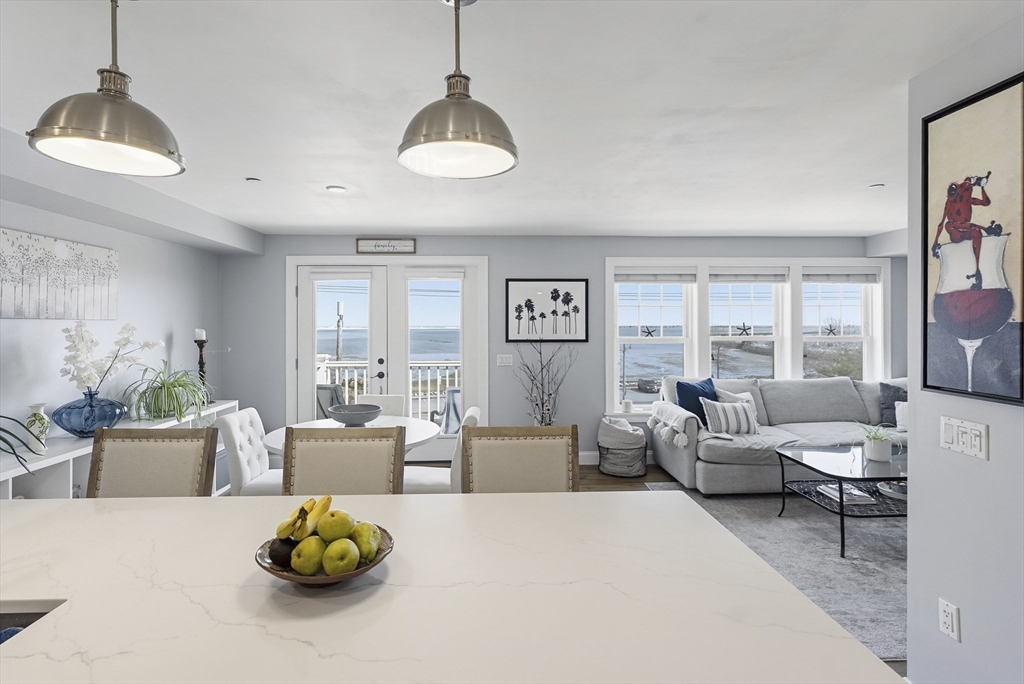 216 Water St, Plymouth, Massachusetts, 2 Bedrooms Bedrooms, 5 Rooms Rooms,1.5 BathroomsBathrooms,Residential,For Sale,Water St,73493405