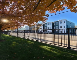 258 Bremen St, Boston, Massachusetts, 2 Bedrooms Bedrooms, 4 Rooms Rooms,1 BathroomBathrooms,Residential Lease,For Rent,Bremen St,73493412