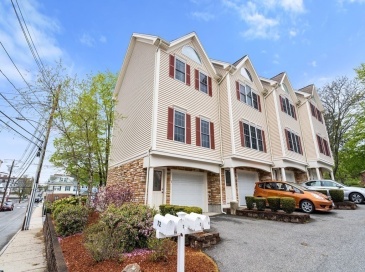 72 Exchange St, Waltham, Massachusetts, 2 Bedrooms Bedrooms, 4 Rooms Rooms,1.5 BathroomsBathrooms,Residential Lease,For Rent,Exchange St,73493432