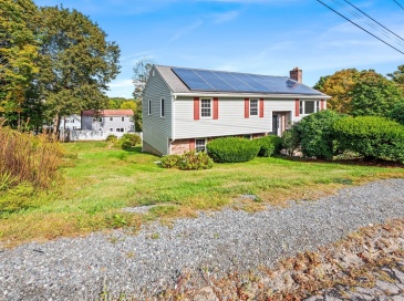 26 Sidney St, Marlborough, Massachusetts, 5 Bedrooms Bedrooms, 9 Rooms Rooms,2 BathroomsBathrooms,Residential Lease,For Rent,Sidney St,73493435