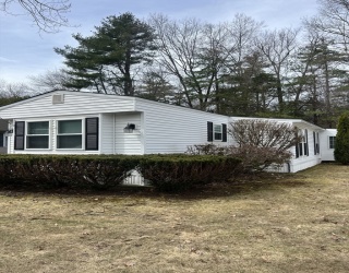 43 St. James Avenue, Hudson, Massachusetts, 2 Bedrooms Bedrooms, 6 Rooms Rooms,2 BathroomsBathrooms,Residential,For Sale,St. James Avenue,73493465