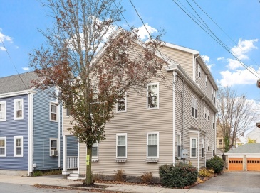 40 Essex St, Salem, Massachusetts, 2 Bedrooms Bedrooms, 5 Rooms Rooms,2 BathroomsBathrooms,Residential,For Sale,Essex St,73453515