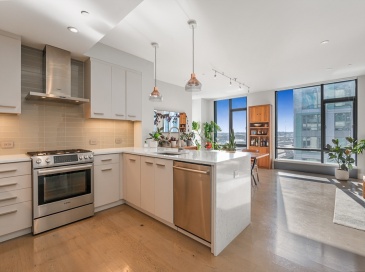 40 Traveler St, Boston, Massachusetts, 2 Bedrooms Bedrooms, 4 Rooms Rooms,2.5 BathroomsBathrooms,Residential,For Sale,Traveler St,73430962