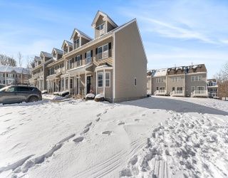 48 Whispering Pine Cir, Worcester, Massachusetts, 3 Bedrooms Bedrooms, 6 Rooms Rooms,2.5 BathroomsBathrooms,Residential,For Sale,Whispering Pine Cir,73470900